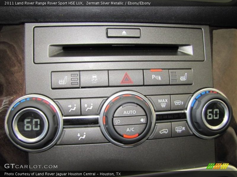 Controls of 2011 Range Rover Sport HSE LUX