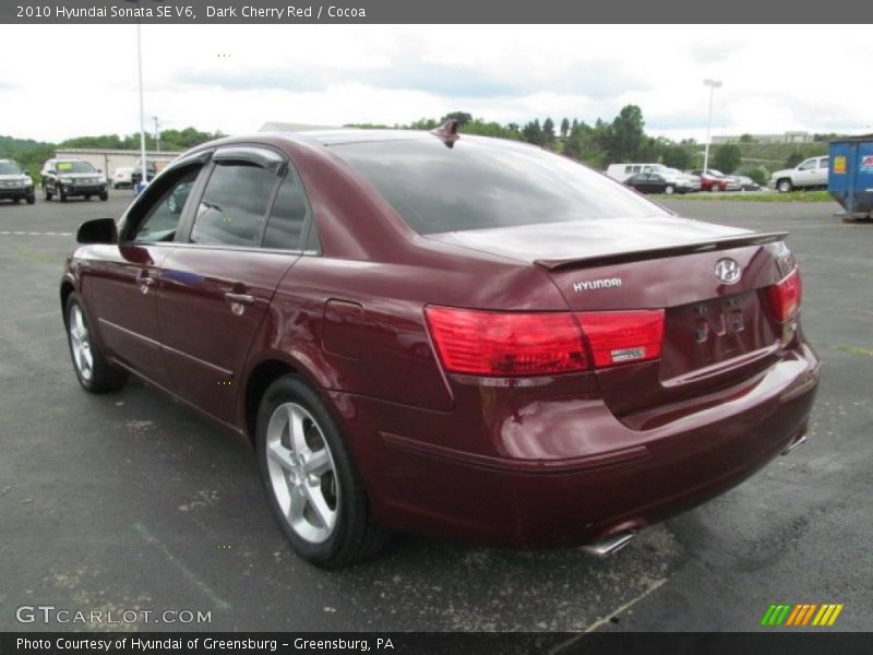 Dark Cherry Red / Cocoa 2010 Hyundai Sonata SE V6