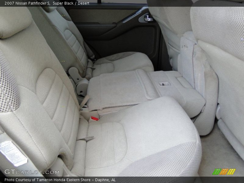  2007 Pathfinder S Desert Interior