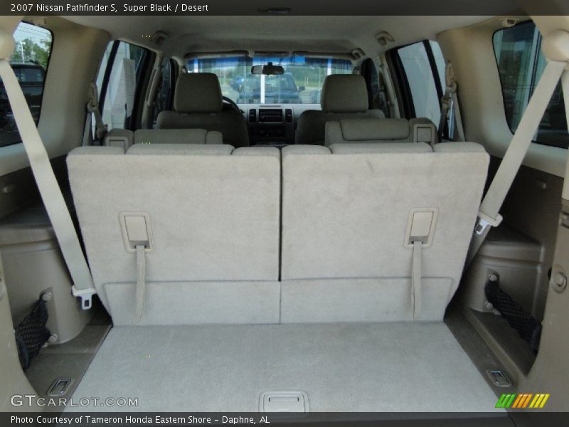  2007 Pathfinder S Trunk