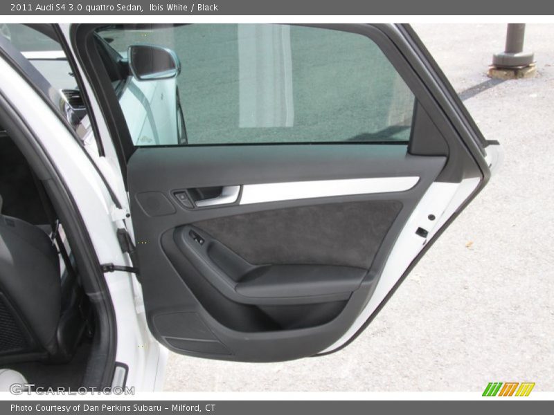 Door Panel of 2011 S4 3.0 quattro Sedan