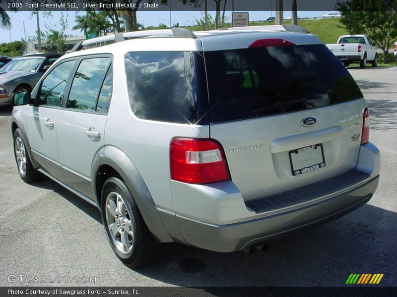 Silver Frost Metallic / Shale 2005 Ford Freestyle SEL
