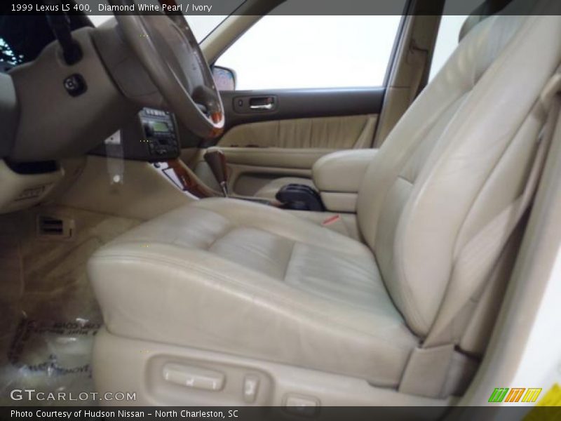 Diamond White Pearl / Ivory 1999 Lexus LS 400