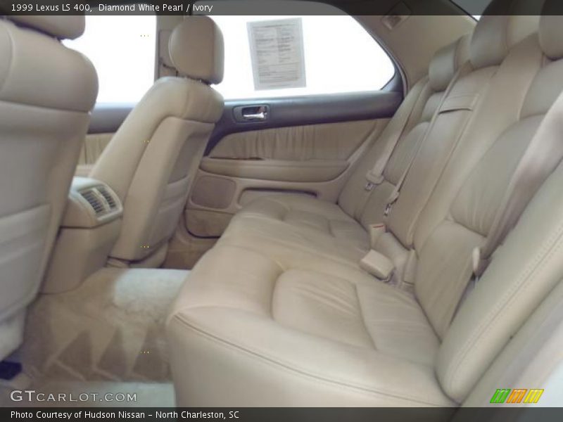 Rear Seat of 1999 LS 400