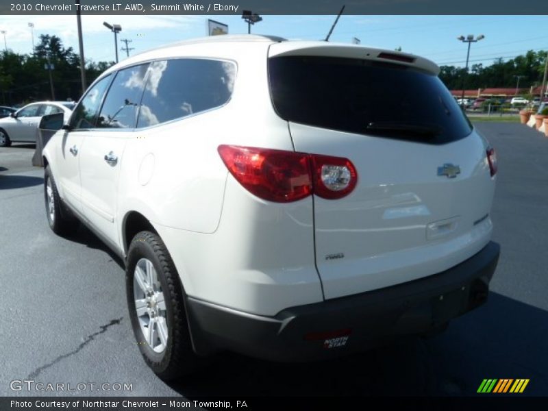 Summit White / Ebony 2010 Chevrolet Traverse LT AWD