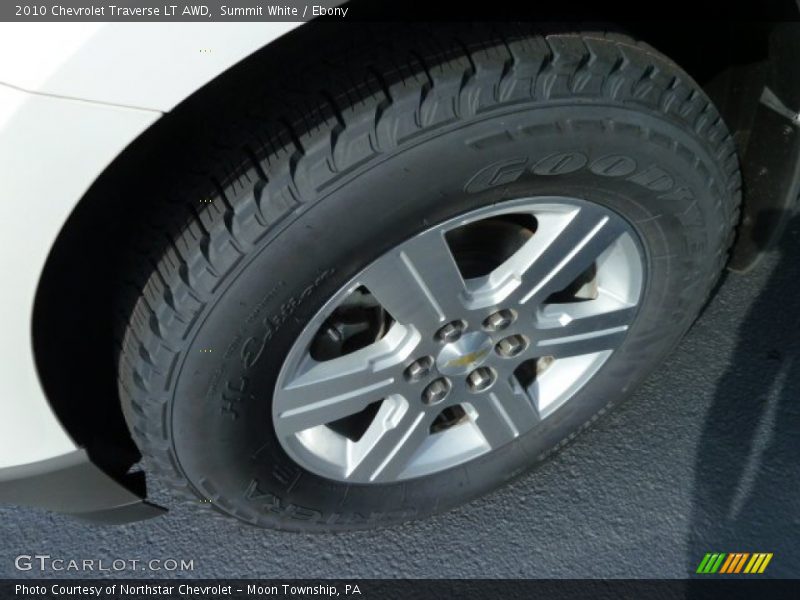 Summit White / Ebony 2010 Chevrolet Traverse LT AWD
