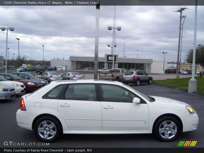 White / Titanium Gray 2006 Chevrolet Malibu Maxx LT Wagon