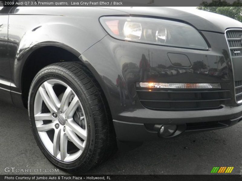 Lava Grey Pearl Effect / Black 2009 Audi Q7 3.6 Premium quattro