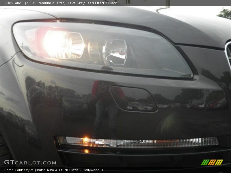 Lava Grey Pearl Effect / Black 2009 Audi Q7 3.6 Premium quattro