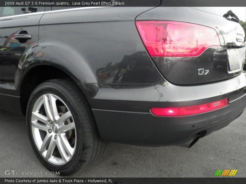 Lava Grey Pearl Effect / Black 2009 Audi Q7 3.6 Premium quattro