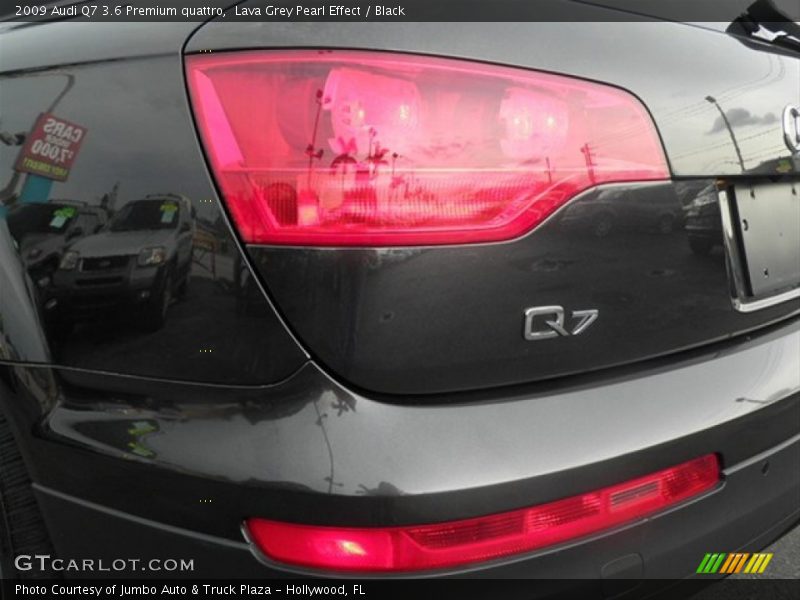 Lava Grey Pearl Effect / Black 2009 Audi Q7 3.6 Premium quattro