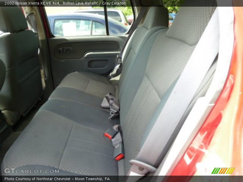 Molten Lava Metallic / Gray Celadon 2002 Nissan Xterra XE V6 4x4