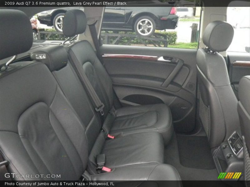 Lava Grey Pearl Effect / Black 2009 Audi Q7 3.6 Premium quattro