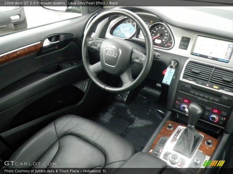 Lava Grey Pearl Effect / Black 2009 Audi Q7 3.6 Premium quattro