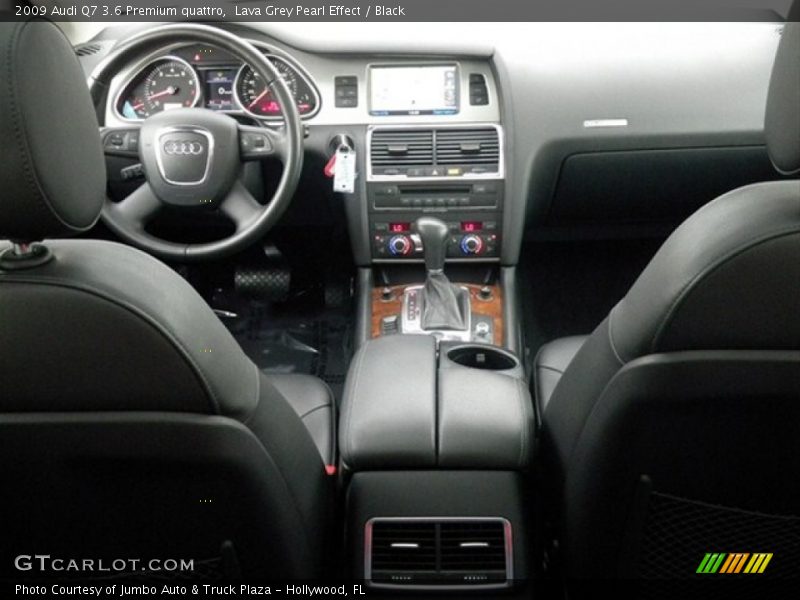 Lava Grey Pearl Effect / Black 2009 Audi Q7 3.6 Premium quattro