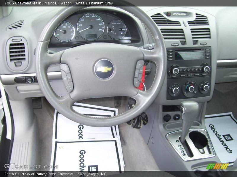 White / Titanium Gray 2006 Chevrolet Malibu Maxx LT Wagon
