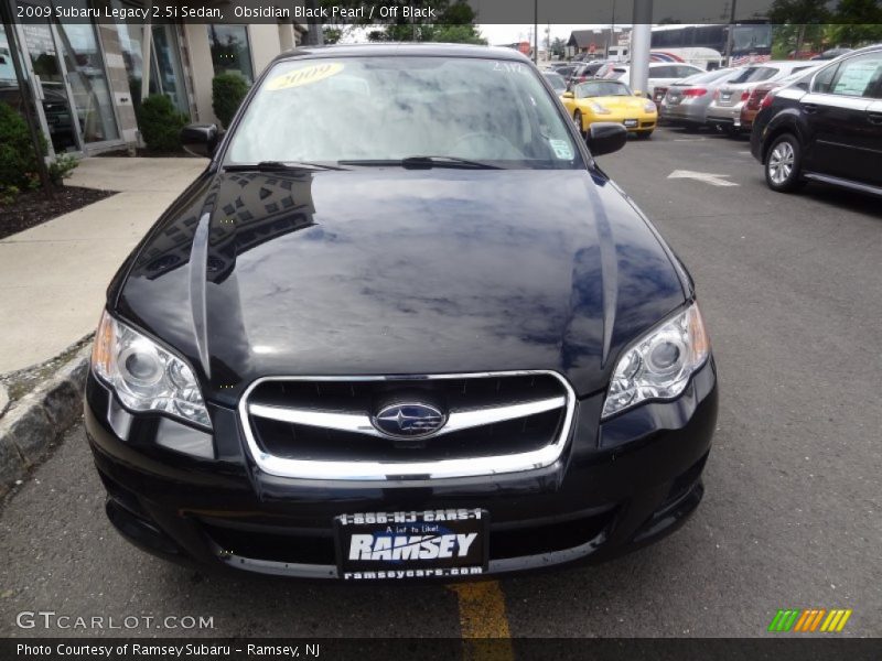 Obsidian Black Pearl / Off Black 2009 Subaru Legacy 2.5i Sedan