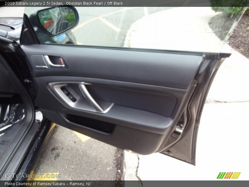 Obsidian Black Pearl / Off Black 2009 Subaru Legacy 2.5i Sedan