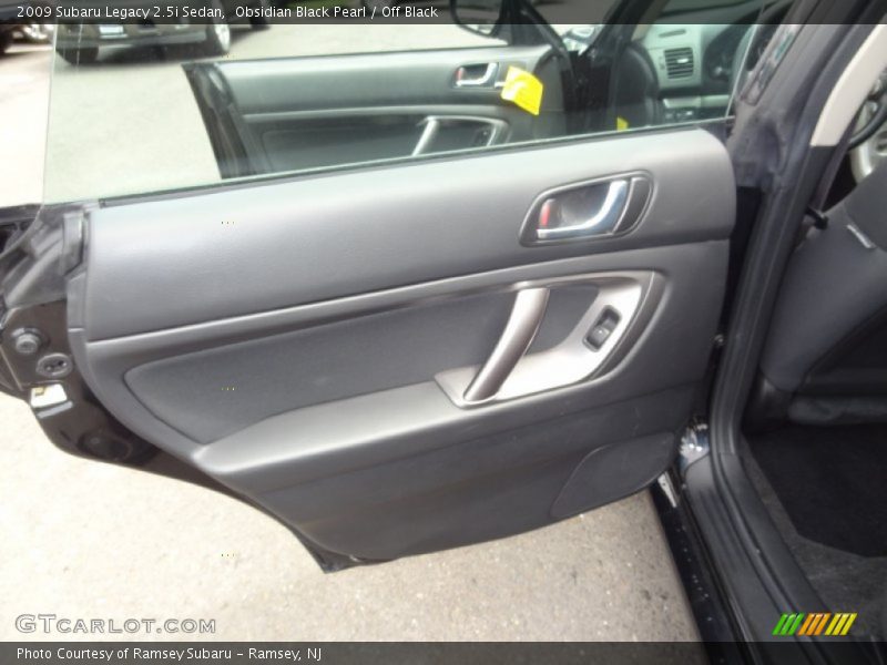Obsidian Black Pearl / Off Black 2009 Subaru Legacy 2.5i Sedan