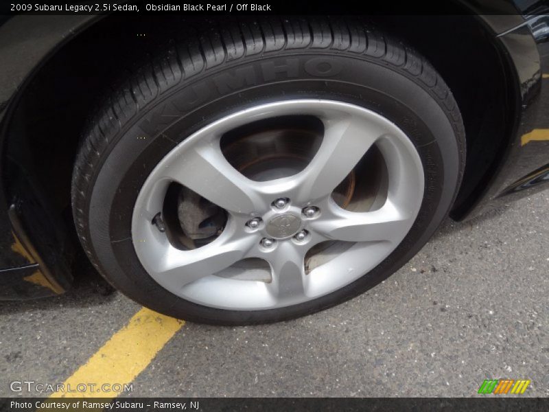 Obsidian Black Pearl / Off Black 2009 Subaru Legacy 2.5i Sedan