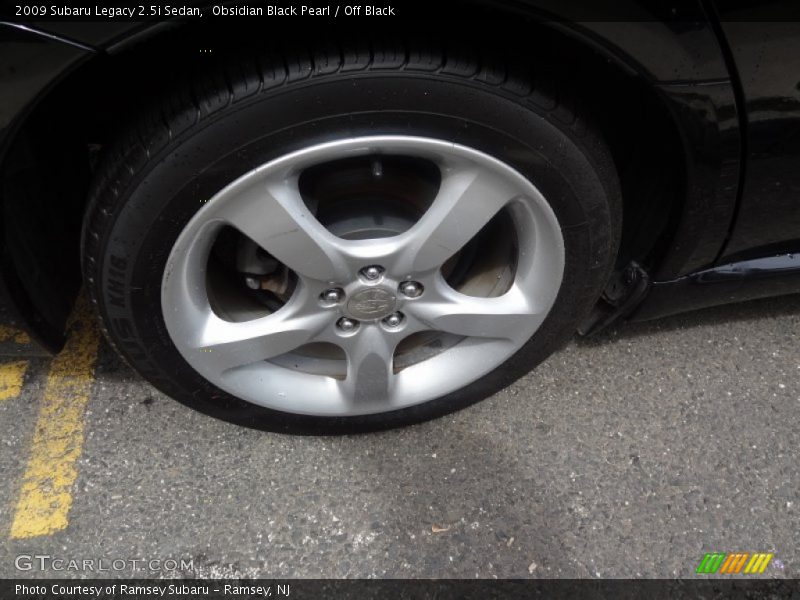 Obsidian Black Pearl / Off Black 2009 Subaru Legacy 2.5i Sedan