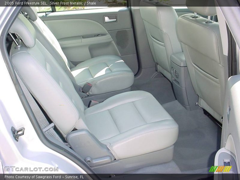 Silver Frost Metallic / Shale 2005 Ford Freestyle SEL