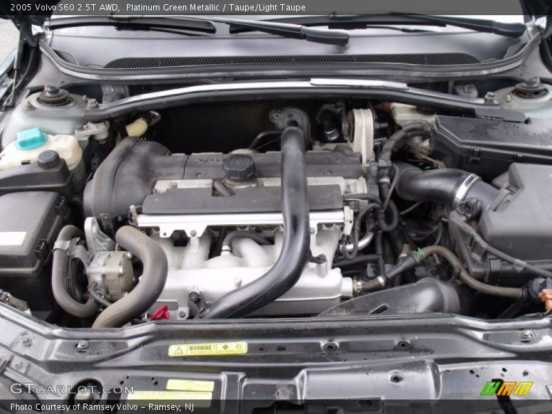 Platinum Green Metallic / Taupe/Light Taupe 2005 Volvo S60 2.5T AWD