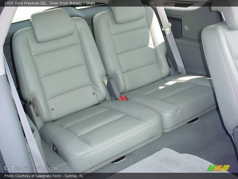 Silver Frost Metallic / Shale 2005 Ford Freestyle SEL