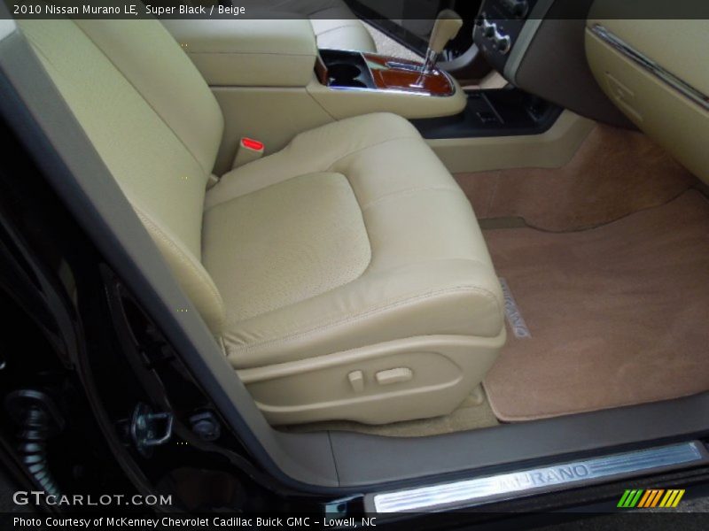 Super Black / Beige 2010 Nissan Murano LE