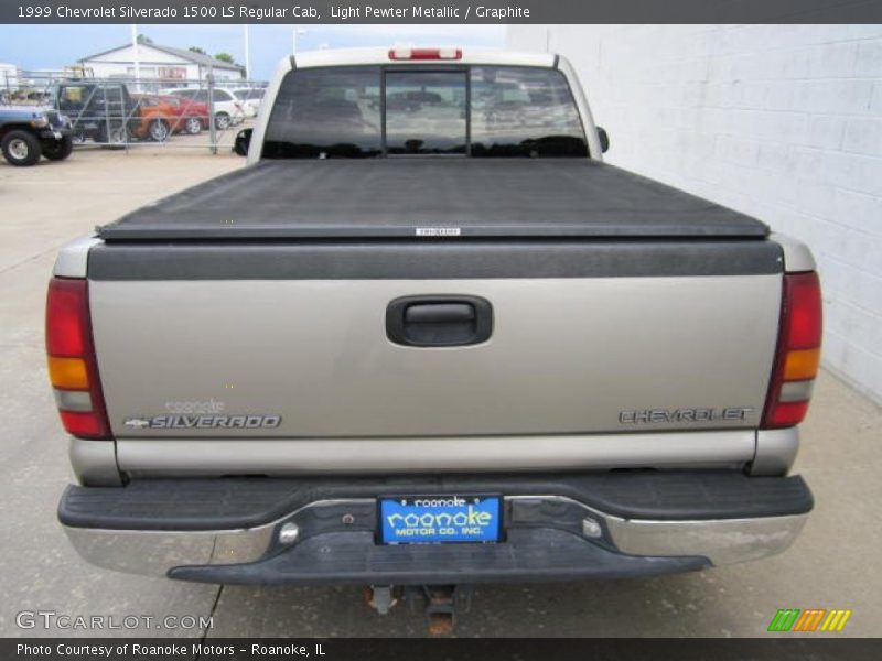 Light Pewter Metallic / Graphite 1999 Chevrolet Silverado 1500 LS Regular Cab