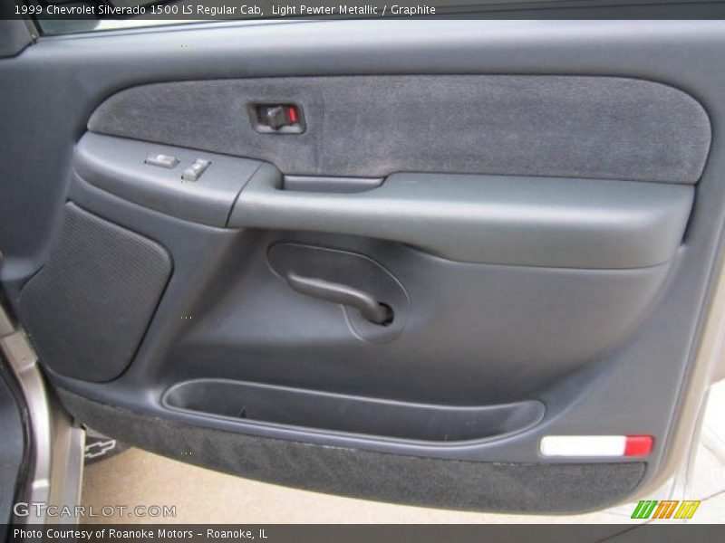 Light Pewter Metallic / Graphite 1999 Chevrolet Silverado 1500 LS Regular Cab
