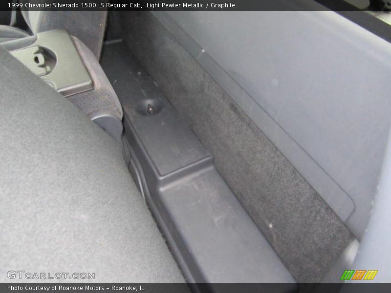 Light Pewter Metallic / Graphite 1999 Chevrolet Silverado 1500 LS Regular Cab