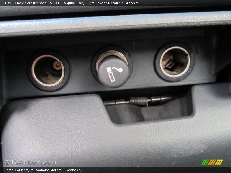 Light Pewter Metallic / Graphite 1999 Chevrolet Silverado 1500 LS Regular Cab
