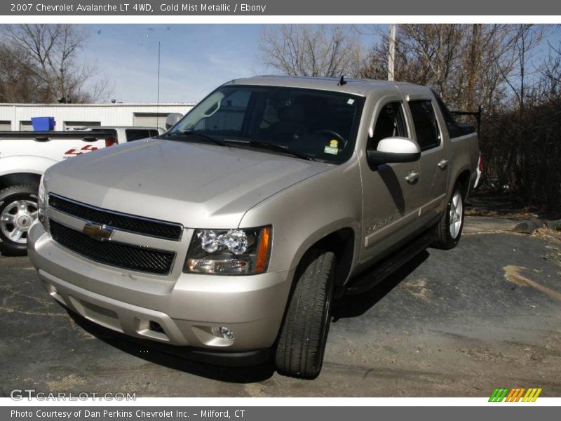 Gold Mist Metallic / Ebony 2007 Chevrolet Avalanche LT 4WD