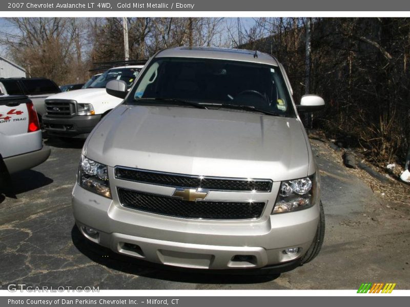 Gold Mist Metallic / Ebony 2007 Chevrolet Avalanche LT 4WD