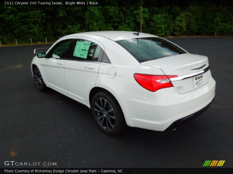 Bright White / Black 2012 Chrysler 200 Touring Sedan