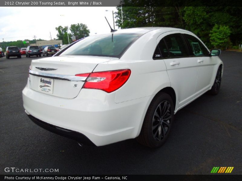 Bright White / Black 2012 Chrysler 200 Touring Sedan