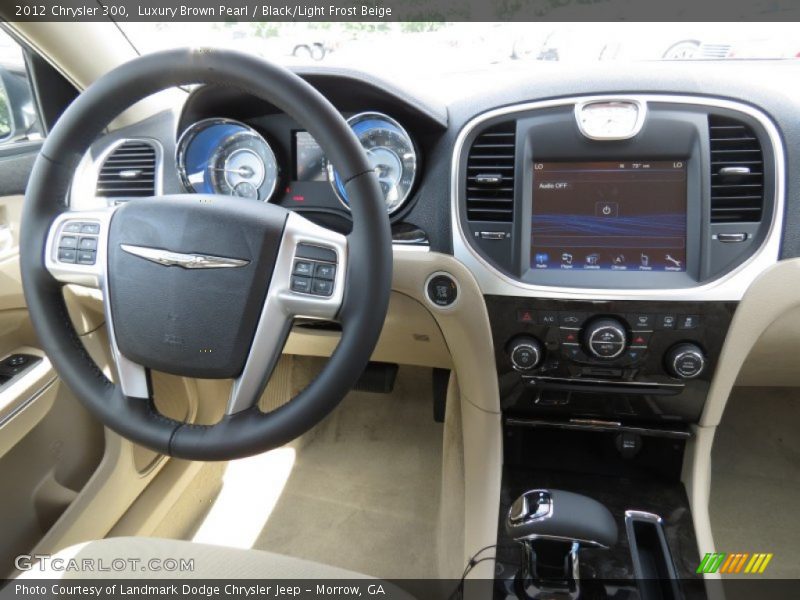 Luxury Brown Pearl / Black/Light Frost Beige 2012 Chrysler 300