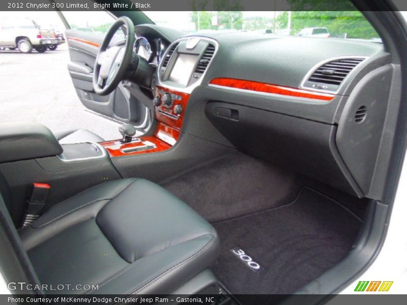 Bright White / Black 2012 Chrysler 300 Limited