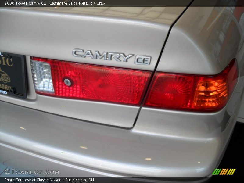 Cashmere Beige Metallic / Gray 2000 Toyota Camry CE