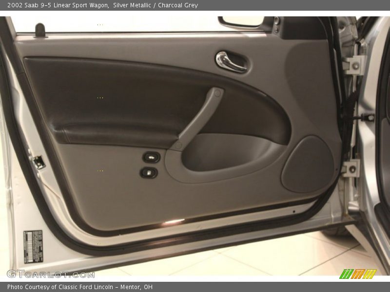 Door Panel of 2002 9-5 Linear Sport Wagon
