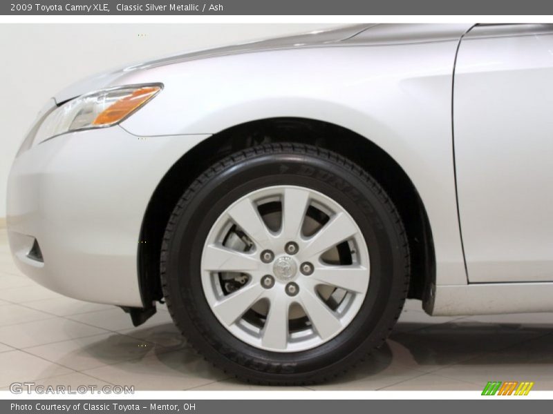 Classic Silver Metallic / Ash 2009 Toyota Camry XLE