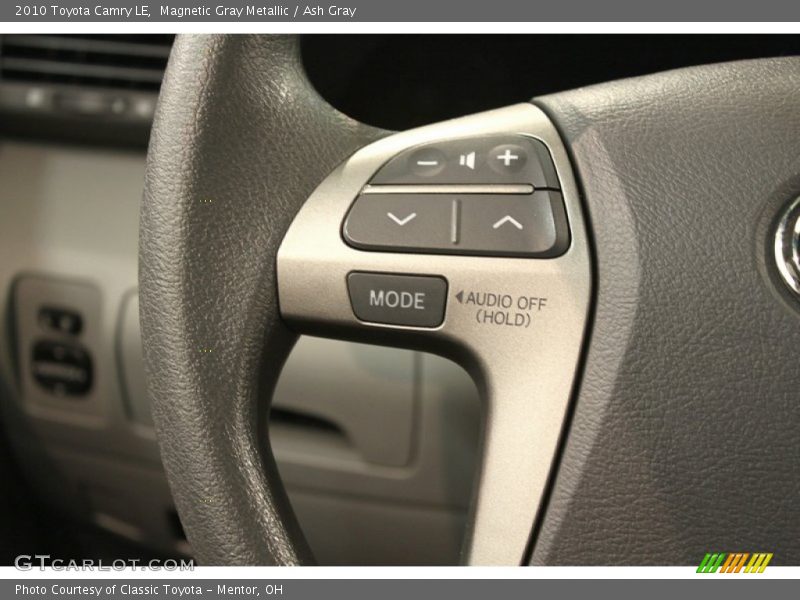 Controls of 2010 Camry LE