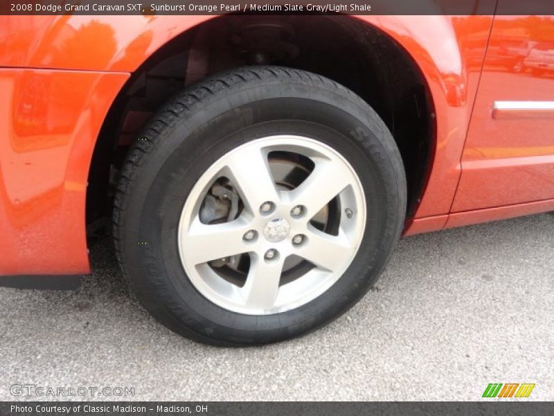 Sunburst Orange Pearl / Medium Slate Gray/Light Shale 2008 Dodge Grand Caravan SXT