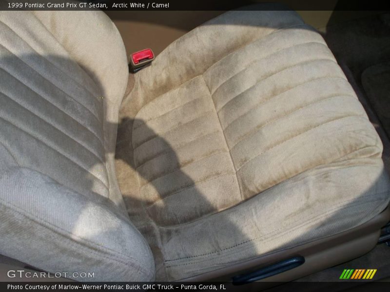Arctic White / Camel 1999 Pontiac Grand Prix GT Sedan