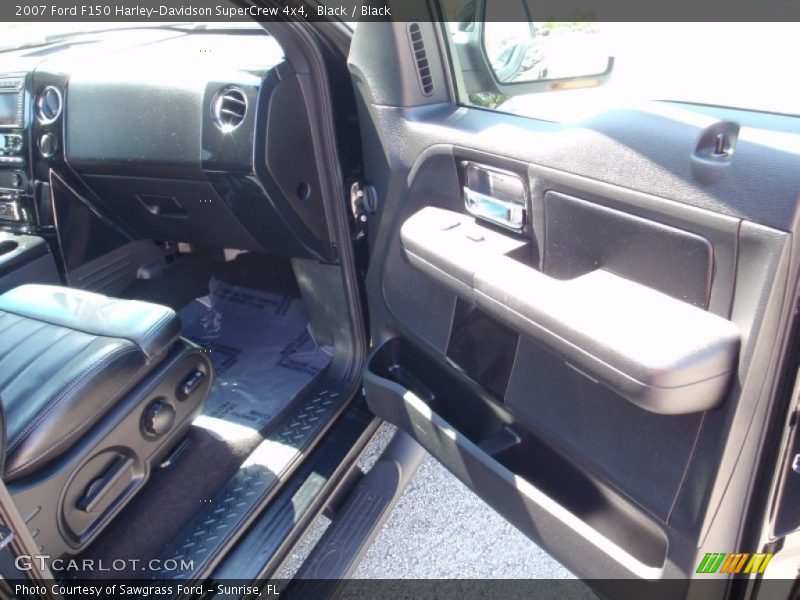 Black / Black 2007 Ford F150 Harley-Davidson SuperCrew 4x4