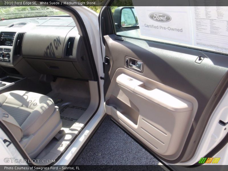 White Suede / Medium Light Stone 2010 Ford Edge SE