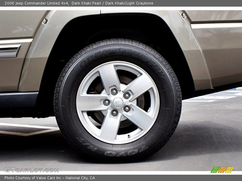 Dark Khaki Pearl / Dark Khaki/Light Graystone 2006 Jeep Commander Limited 4x4