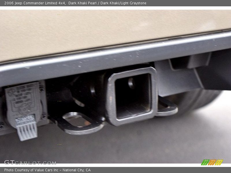 Dark Khaki Pearl / Dark Khaki/Light Graystone 2006 Jeep Commander Limited 4x4