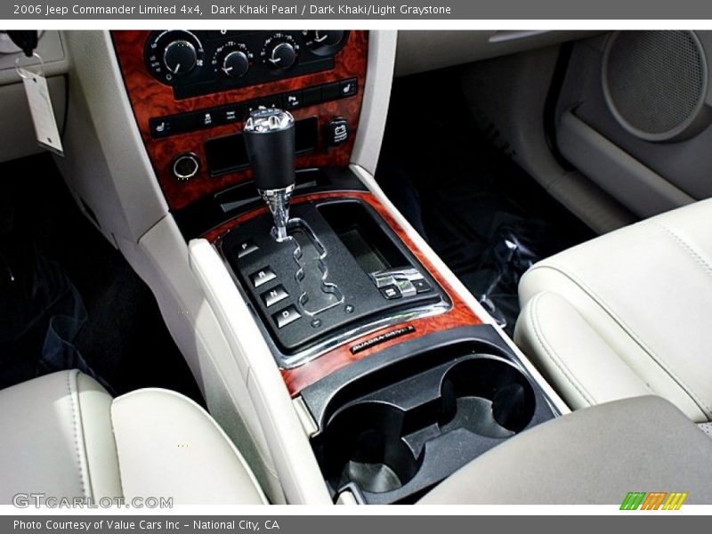 Dark Khaki Pearl / Dark Khaki/Light Graystone 2006 Jeep Commander Limited 4x4